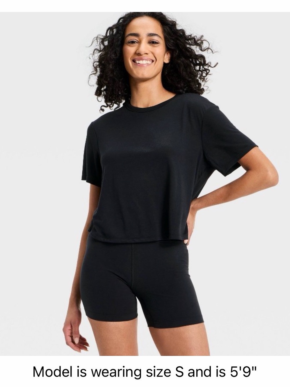 Women's Beyond Ease Short Sleeve Boxy T-Shirt All in Motion Black Small NWT - Picture 3 of 3
